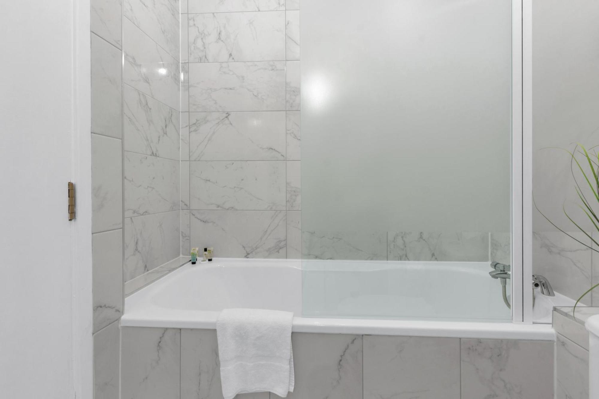 Mysquare Mansion House Queens Quay *